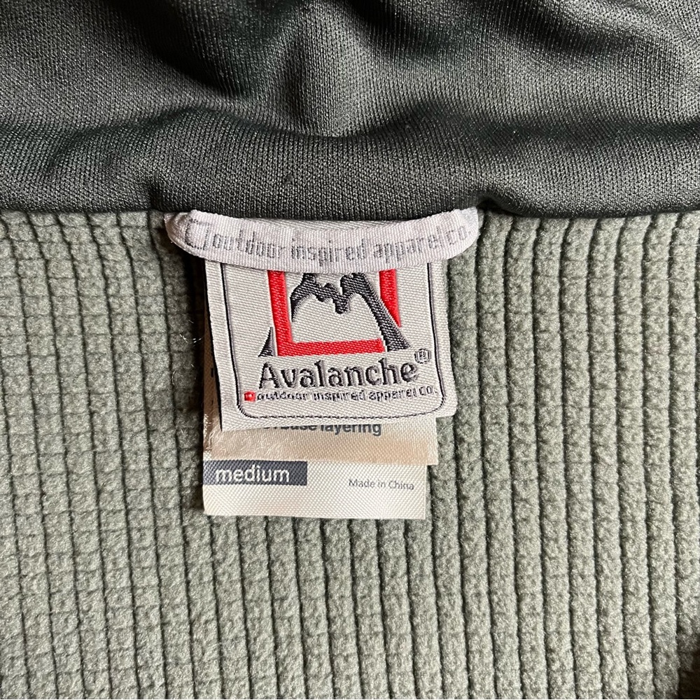 Avalanche Cold Weather Layer. Medium. Sage Green. - image 8